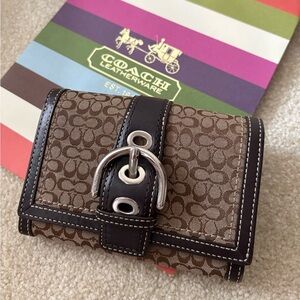 Coach brown signature buckle flap compact wallet